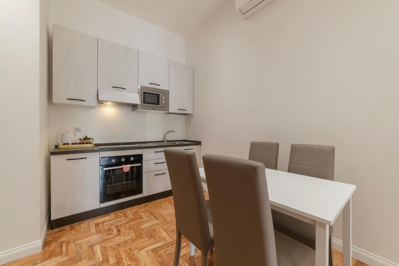 Rione Prati Elegant Apartment With Balcony Roma Exterior foto